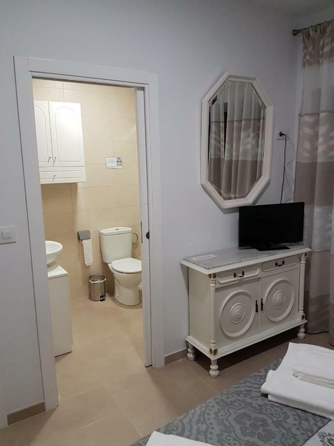 Apartamentos Hela Arjona Exterior photo